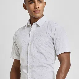 Peter England Spread Collar Micro Printed Half Sleeves Cotton Formal Shirt image 4