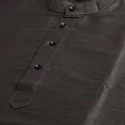 SOJANYA Men Black & Sea Green Solid Kurta with Churidar & Nehru Jacket image 3