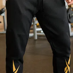 vcanee Printed Men Track Suit image 3