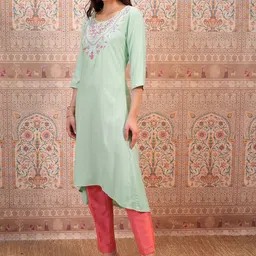 Vishudh Green Ethnic Motifs Embroidered Straight Kurta image 3