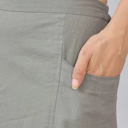 quaclo Women Cargos image 4