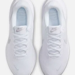 nike Revolution 8 Running Shoes For Women image 4