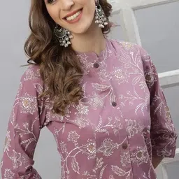 heartloom Women Printed Viscose Rayon Straight Kurta image 4