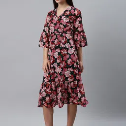 plusS Women Black & Pink Floral Print Wrap Dress image 5