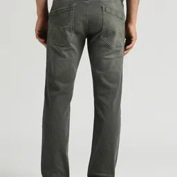 Pepe Jeans Men Vapour Tapered Fit Low-Rise Light Fade Stretchable Jeans image 5