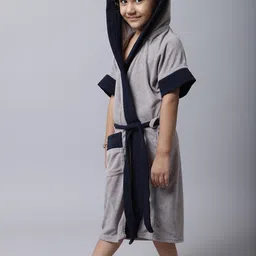 elevanto Grey-Navy Medium Bath Robe image 3