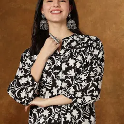 kavisaa Casual Regular Sleeves Printed Women Black Top image 5