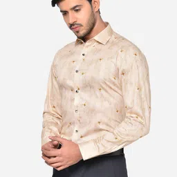 WYRE Men Beige Slim Fit Floral Printed Pure Cotton Formal Shirt image 3