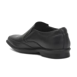 Liberty Men Mid-Top Formal Slip-On Shoes image 3