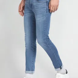 Flying Machine Men Super Skinny Fit Low-Rise Clean Look Light Fade Stretchable Jeans image 2