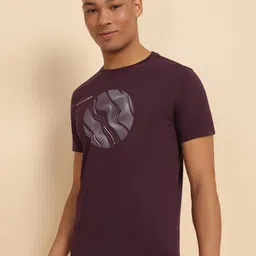 Allen Solly Men Abstract Slim Fit Tshirts image 3