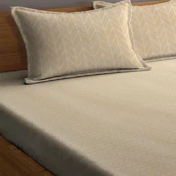 Arrabi Beige & White Geometric 300 TC King Bedsheet with 2 Pillow Covers image 4