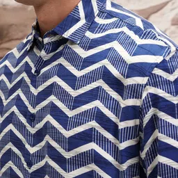 HIGHLANDER Printed Oversized Casual Shirt image 2