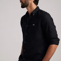 Andamen Premium Slim Fit Button-Down Collar Long Sleeves Linen Casual Shirt image 3