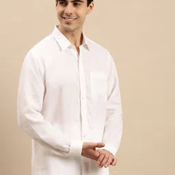 Ramraj Men Regular Fit Solid Spread Collar Casual Shirt image 3