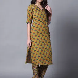 DECKEDUP Floral Printed Angrakha Sequinned Pure Cotton Kurta with Trousers image 3