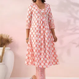 FASHOR Ethnic Motifs Printed Pleated Mirror Work Pure Cotton A-line Kurta With Trouser image 3