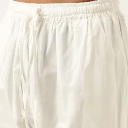 TheEthnic.Co Embroidered Long Sleeves Mandarin Collar Pure Cotton Kurta with Pyjamas image 3