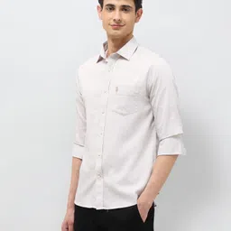 u.s. polo assn. Men Tailored Fit Printed Spread Collar Casual Shirt image 4