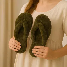 wolvesden Women Flip Flops image 3