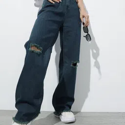 The Roadster Life Co. Women Straight Fit Mid-Rise Slash Knee Light Fade Stretchable Jeans-image-90
