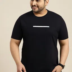 Sztori Men Plus Size Black Solid T-shirt image 1
