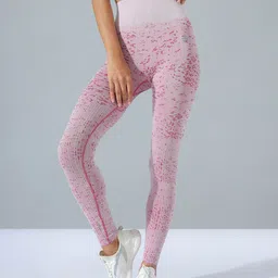 Cultsport Women Seamless Squat Proof Leggings-image-11