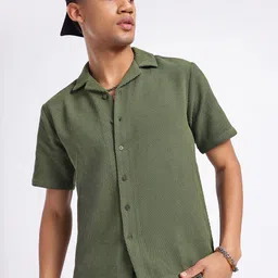 glitchez Diagonal Ribs Cuban Collar Relaxed Fit Shirt-picture-23