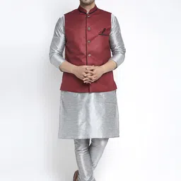 Benstoke Men Silver-Toned Solid Kurta with Churidar and Nehru jacket-picture-14