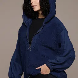 The Roadster Lifestyle Co. Sherpa Detail Oversized Hooded Sweatshirt-picture-11