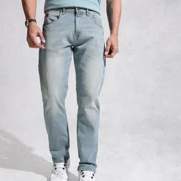 WROGN Men Anti Fit Heavy Fade Stretchable Jeans image 4