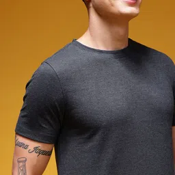 HERE&NOW Solid Regular Fit T-shirt image 2