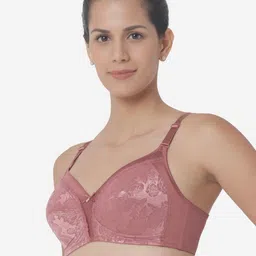 Triumph Purple Jolly Fit Deluxe Mature Wireless Non-Padded Full Coverage Big-Cup Bra image 3
