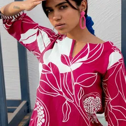 KALINI Floral Printed Straight Kurta With Trouser image 2