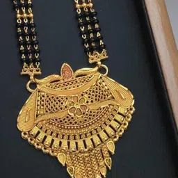 niva fashion Gold-Plated Artificial Beads Mangalsutra image 2