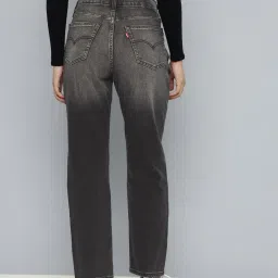 levi's Women's 724 Black Straight Fit High Rise Jeans image 2