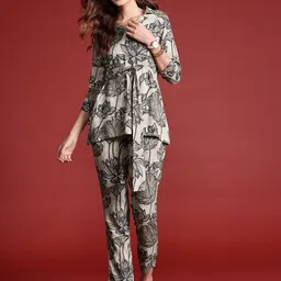 Anouk Floral Print Co-Ords image 4