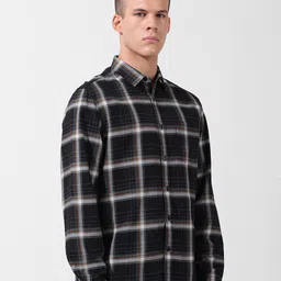 The Indian Garage Co Men Slim Fit Checkered Casual Shirt image 5