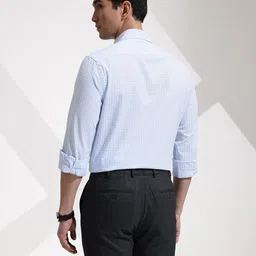 INVICTUS Slim Fit Micro Checks Opaque Formal Shirt image 3