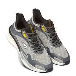 Red Chief Men Mesh Running Non-Marking Shoes image 2