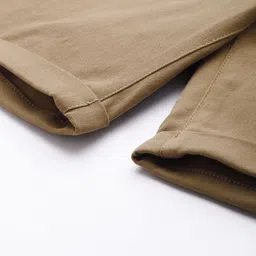 Harvard Men Solid Mid-Rise Slim Fit Regular Shorts image 4