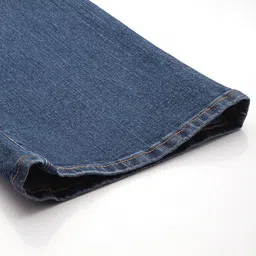 Levis Women 725 Slim Bootcut High-Rise Light Fade Stretchable Jeans image 2