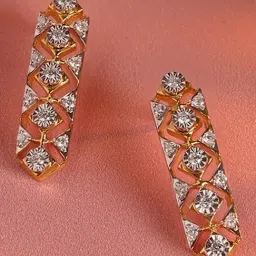 Mia by Tanishq Intricate Lattice Gold & Diamond Stud Earrings for Women-picture-11