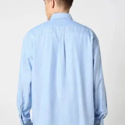GAP Light Blue Cotton Solid Relaxed Fit Shirt image 2