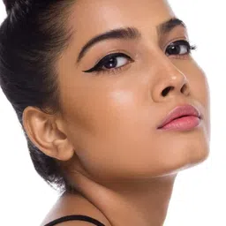 SUGAR Cosmetics Gloss Boss 24Hr Glossy Eyeliner Gel With Brush | Smudeproof & Waterproof - 01 Back In Black (Black Eyeliner) | 3Ml image 3