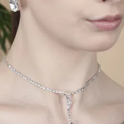 J D Jewellers Women WhiteJewellery Set image 4