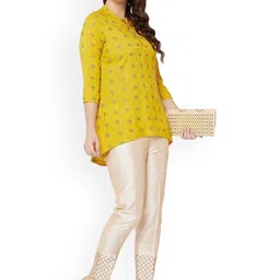 SRISARAS Women Self Design Mid-Rise Regular Fit Regular Trousers-picture-19