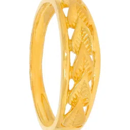 Waman Hari Pethe Jewellers 22k Gold Ring for Women image 1