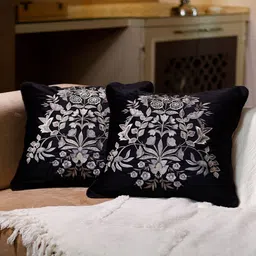 BELIHODE Black & Gold-Toned 2 Pieces Embroidered Velvet Square Cushion Covers-picture-33