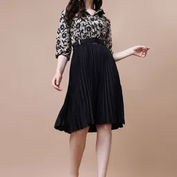 STARWORD Women Floral Printed Accordion Pleats Belted Detail Fit & Flare Dress-picture-33